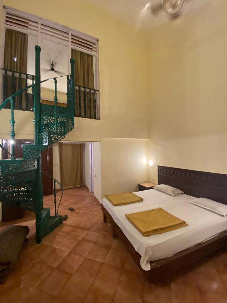 Anand Ritz Resort Matheran Exterior photo